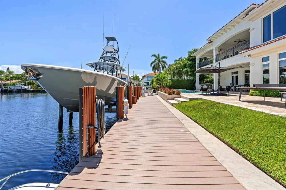 2320 NE 34th Court Lighthouse Point, FL 33064
