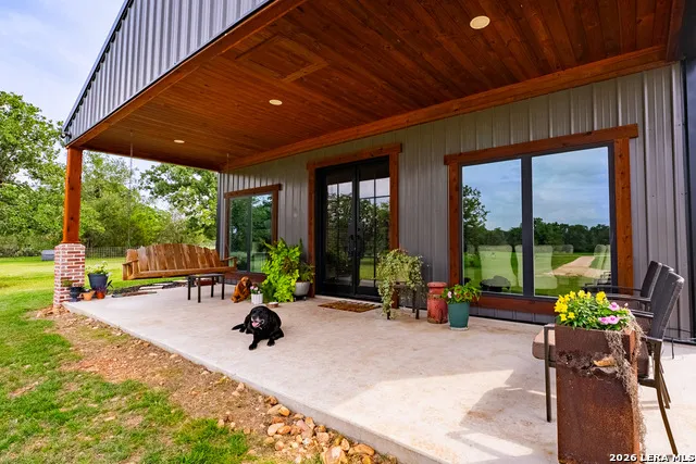 3350 FM 1104 Kingsbury, TX 78638