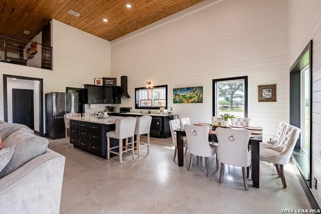 3350 FM 1104 Kingsbury, TX 78638