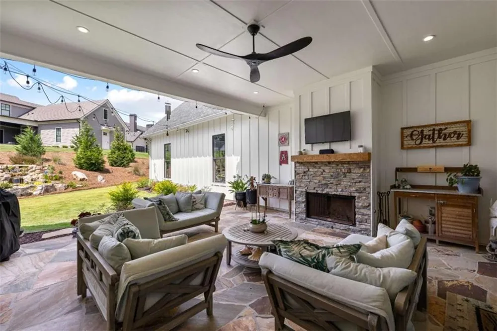 70 Stubbs Hill Senoia, GA 30276