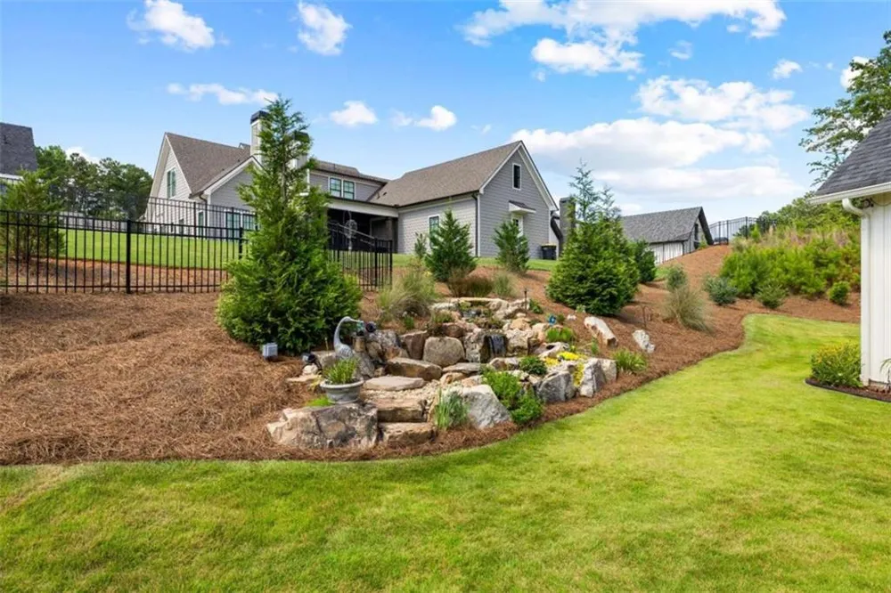 70 Stubbs Hill Senoia, GA 30276