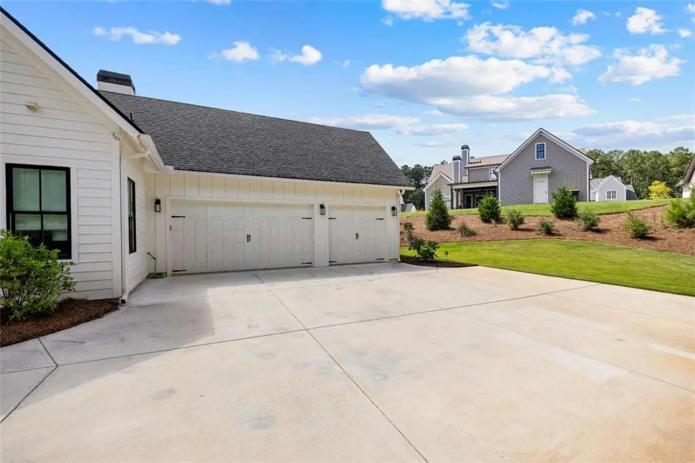 70 Stubbs Hill Senoia, GA 30276
