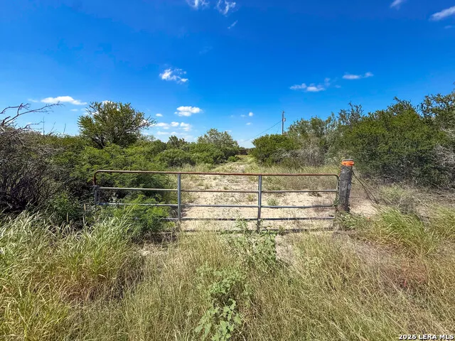 001 CR 624 Tilden, TX 78072