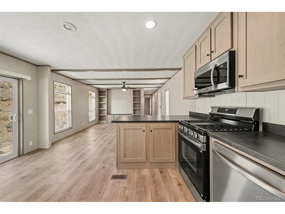 5595 Interstate 25 Pueblo, CO 81008