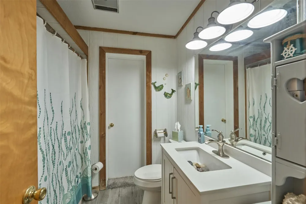 150 Lakeway Circle Trinity, TX 75862