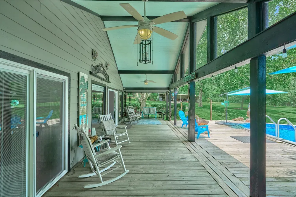 150 Lakeway Circle Trinity, TX 75862