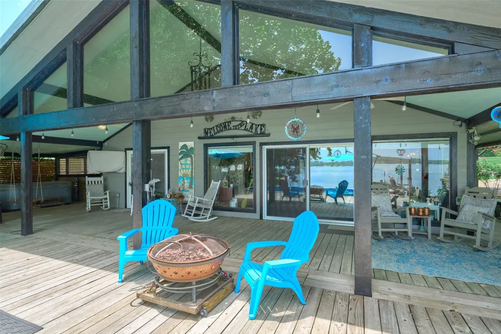 150 Lakeway Circle Trinity, TX 75862