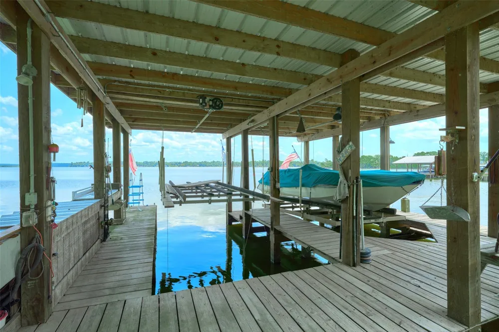 150 Lakeway Circle Trinity, TX 75862