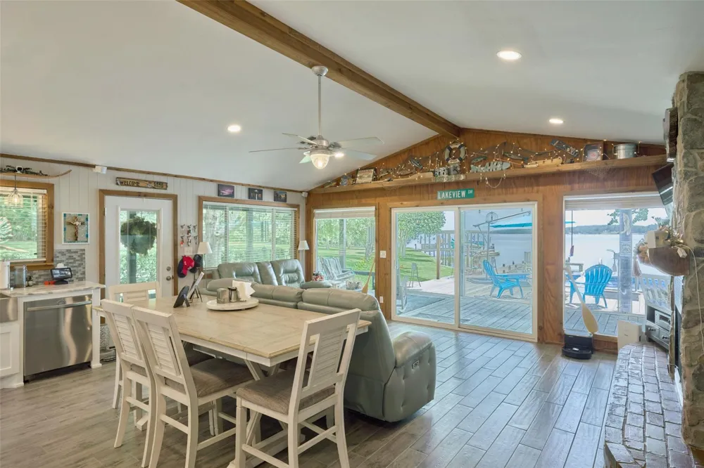 150 Lakeway Circle Trinity, TX 75862
