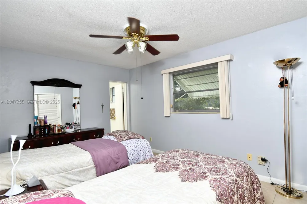 2201 Croton Ct. Lehigh Acres, FL 33936