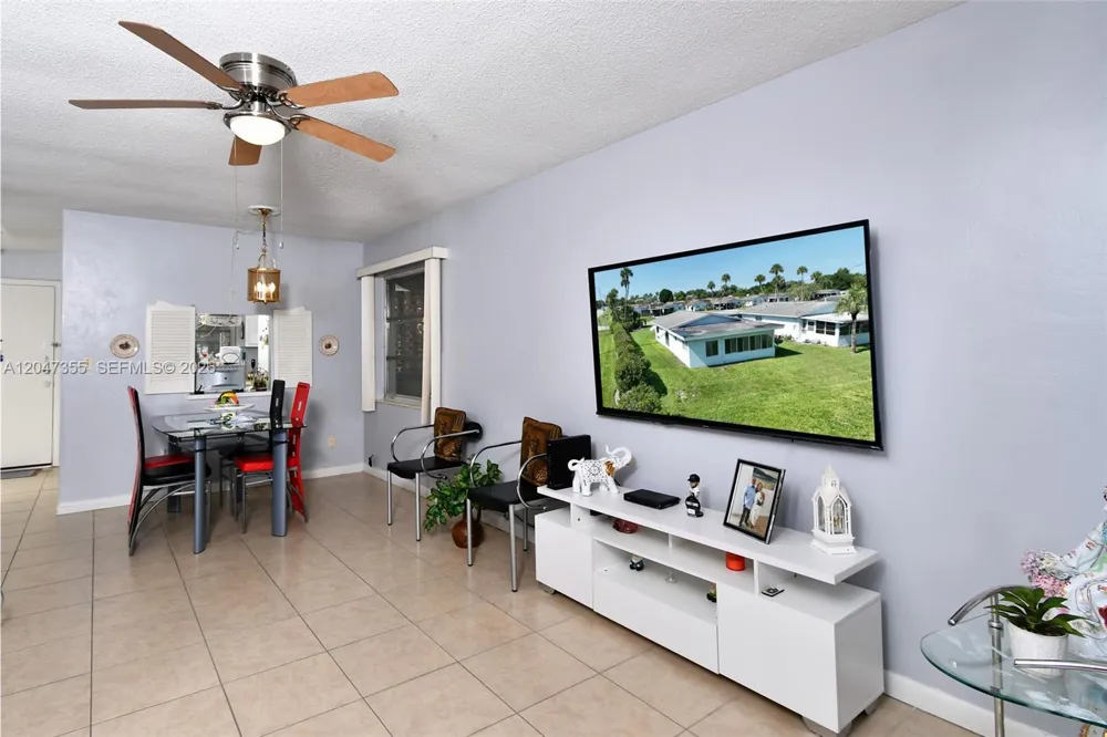 2201 Croton Ct. Lehigh Acres, FL 33936