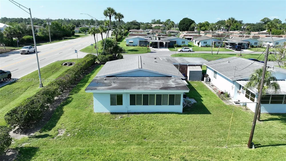 2201 Croton Ct. Lehigh Acres, FL 33936