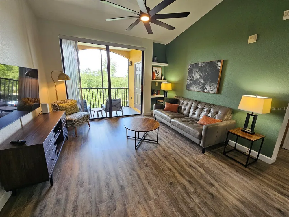 8335 38TH STREET CIRCLE E #305 Sarasota, FL 34243