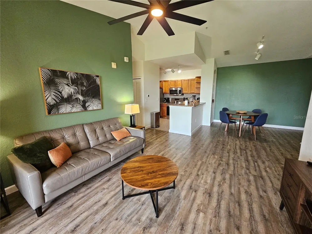 8335 38TH STREET CIRCLE E #305 Sarasota, FL 34243