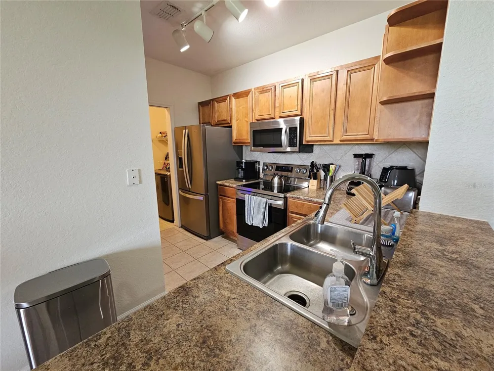 8335 38TH STREET CIRCLE E #305 Sarasota, FL 34243