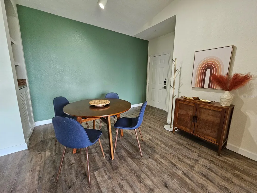 8335 38TH STREET CIRCLE E #305 Sarasota, FL 34243