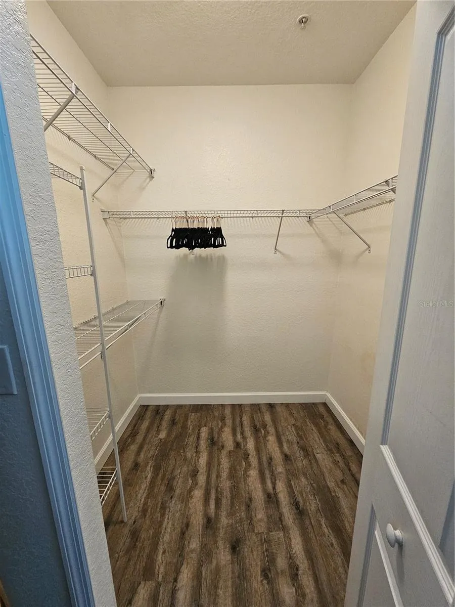 8335 38TH STREET CIRCLE E #305 Sarasota, FL 34243