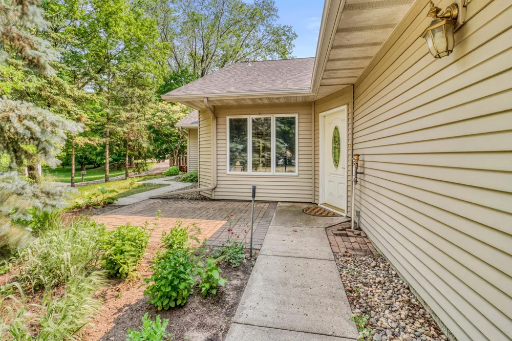 1637 Long Bridge Road Detroit Lakes, MN 56501