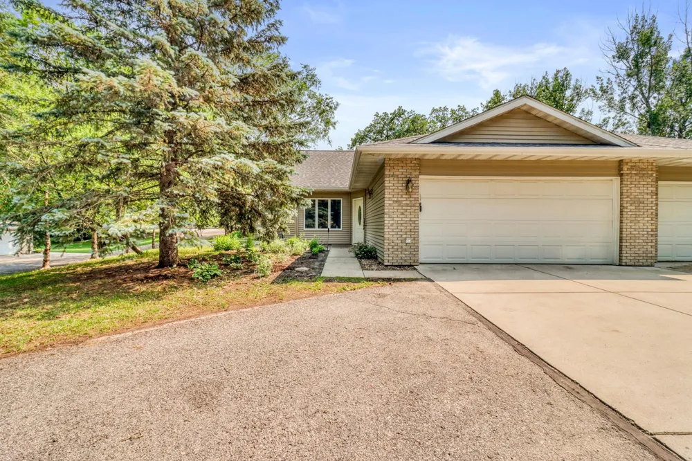 1637 Long Bridge Road Detroit Lakes, MN 56501