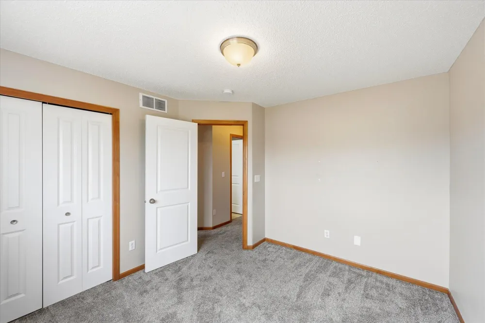 19172 Hoover Street NW Elk River, MN 55330