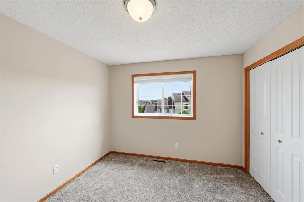 19172 Hoover Street NW Elk River, MN 55330