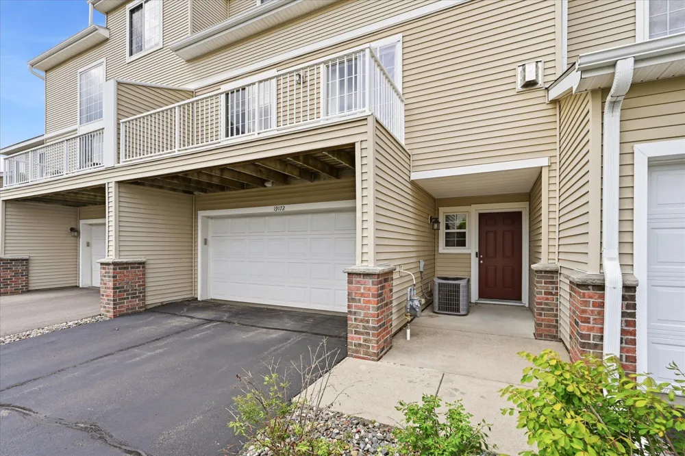 19172 Hoover Street NW Elk River, MN 55330