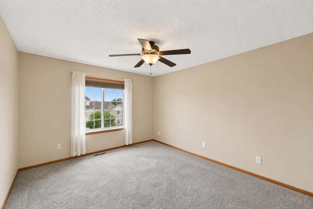19172 Hoover Street NW Elk River, MN 55330