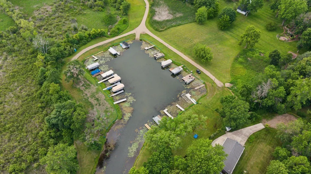 8173 112th Street NW Annandale, MN 55302