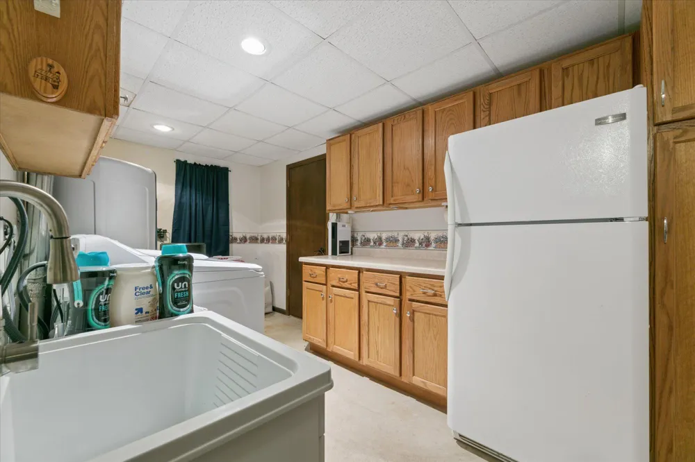 8173 112th Street NW Annandale, MN 55302