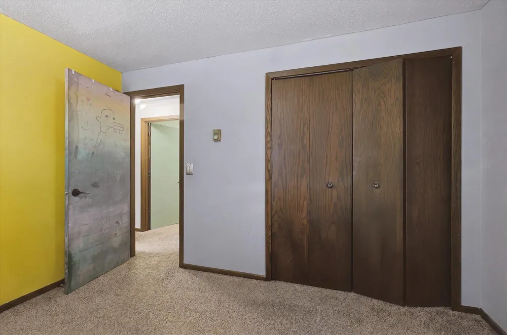 8173 112th Street NW Annandale, MN 55302