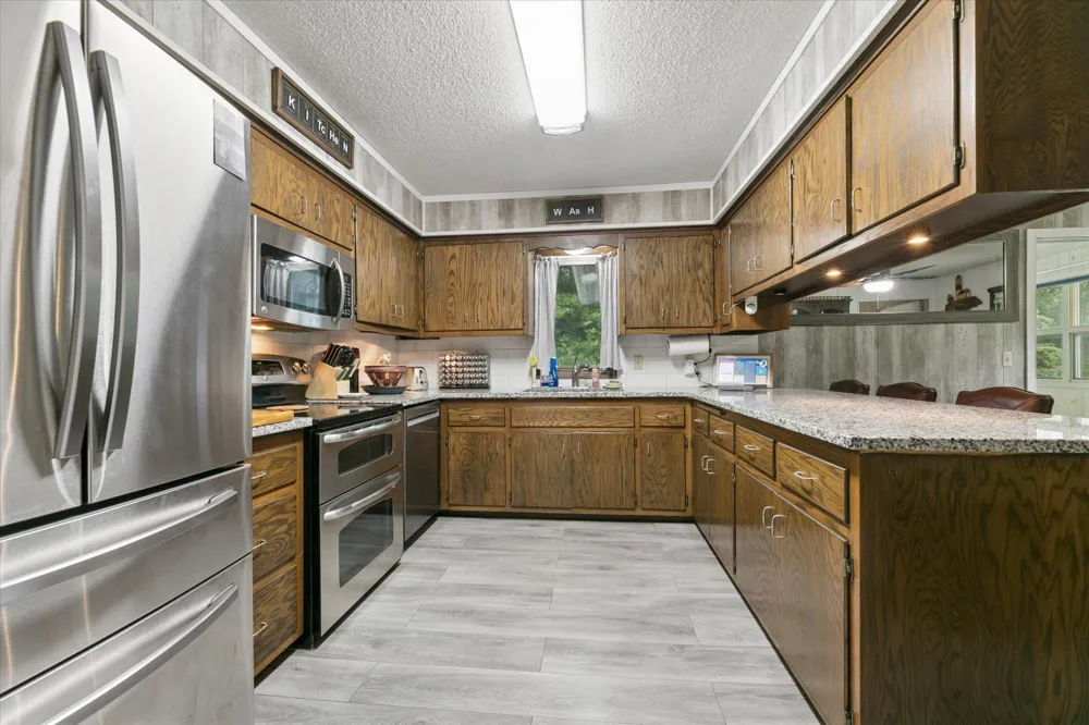 8173 112th Street NW Annandale, MN 55302