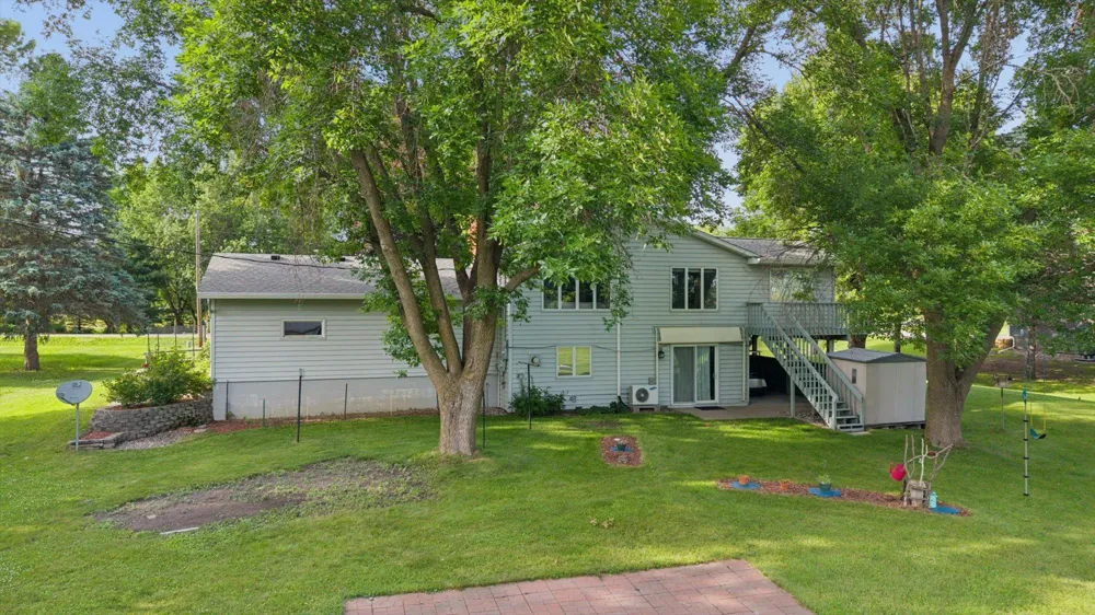 8173 112th Street NW Annandale, MN 55302