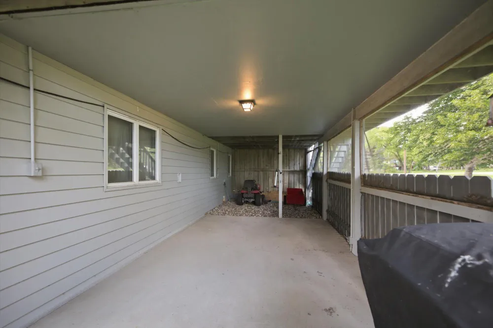 8173 112th Street NW Annandale, MN 55302