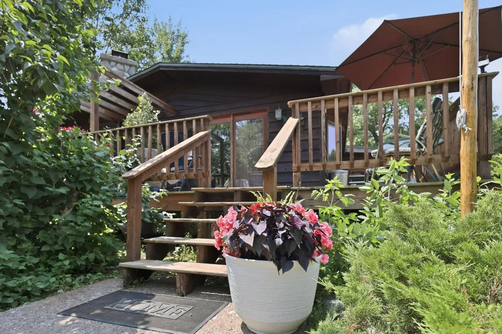 8998 River Road Danbury, WI 54830