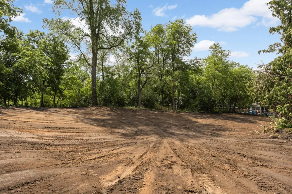 14019 Excelsior Boulevard Minnetonka, MN 55345