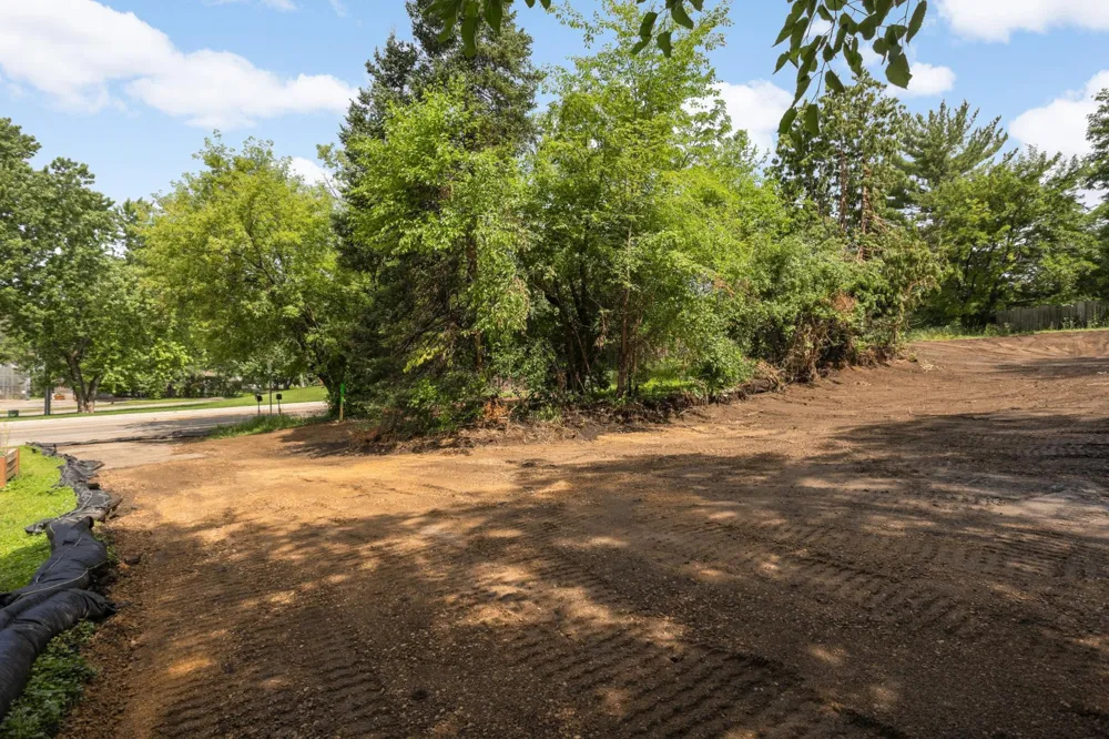 14019 Excelsior Boulevard Minnetonka, MN 55345