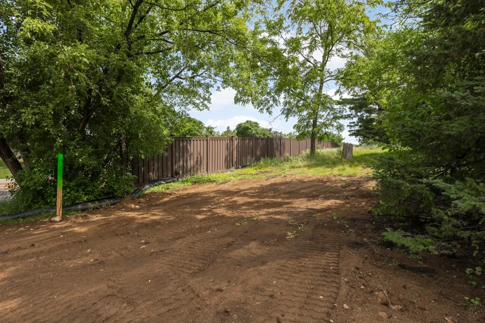 14019 Excelsior Boulevard Minnetonka, MN 55345