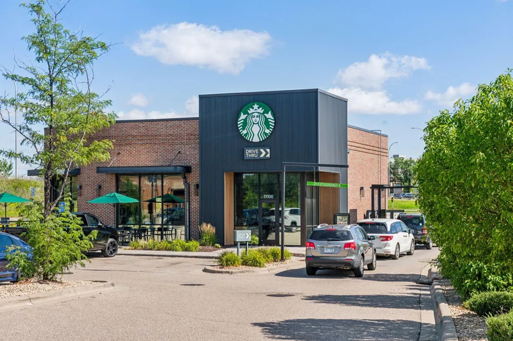 6085 Rowland Road #207 Minnetonka, MN 55343
