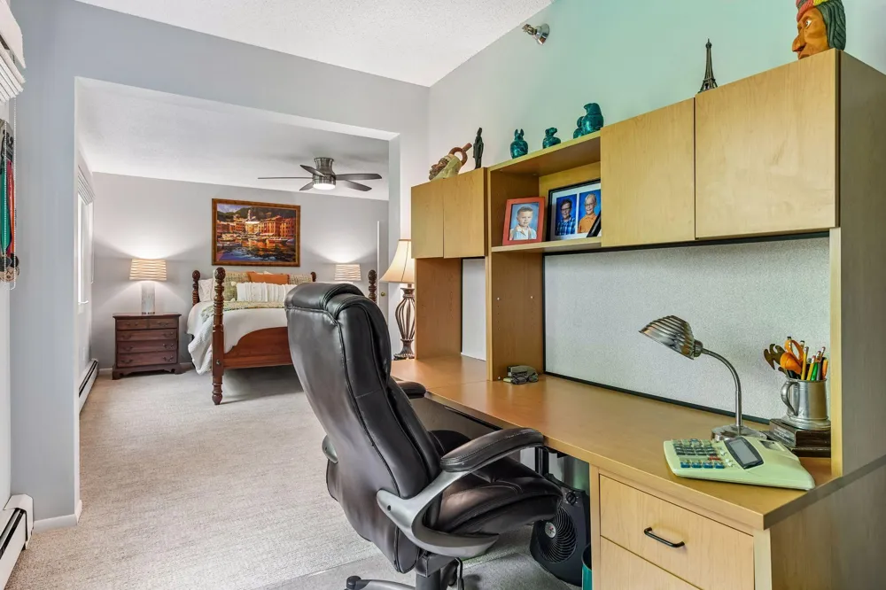 6085 Rowland Road #207 Minnetonka, MN 55343