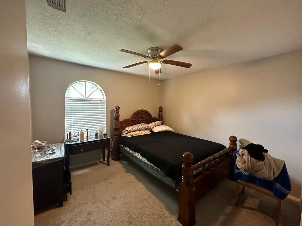 10921 Pecan Drive La Porte, TX 77571