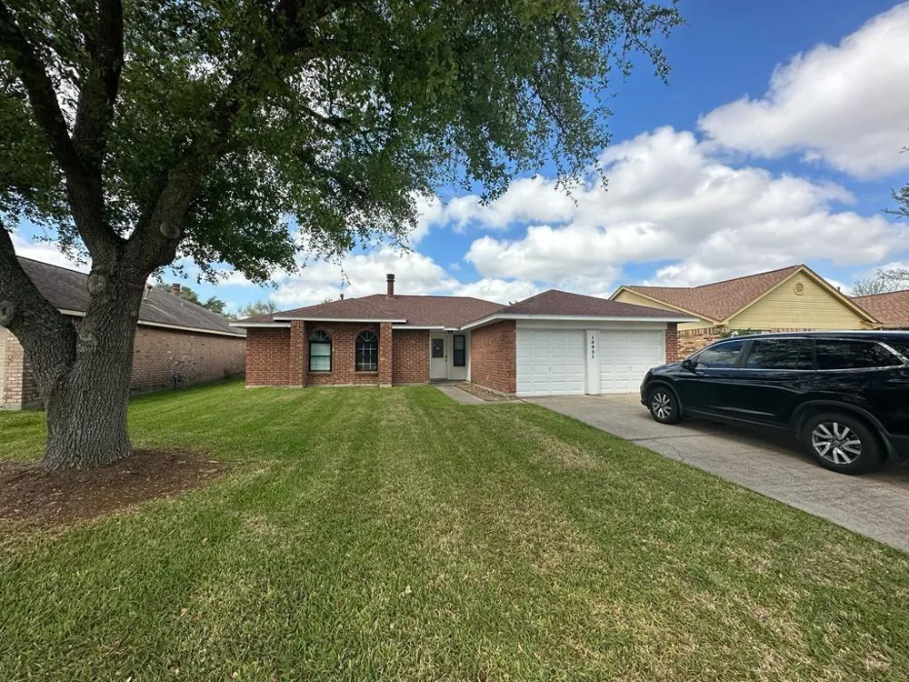 10921 Pecan Drive La Porte, TX 77571