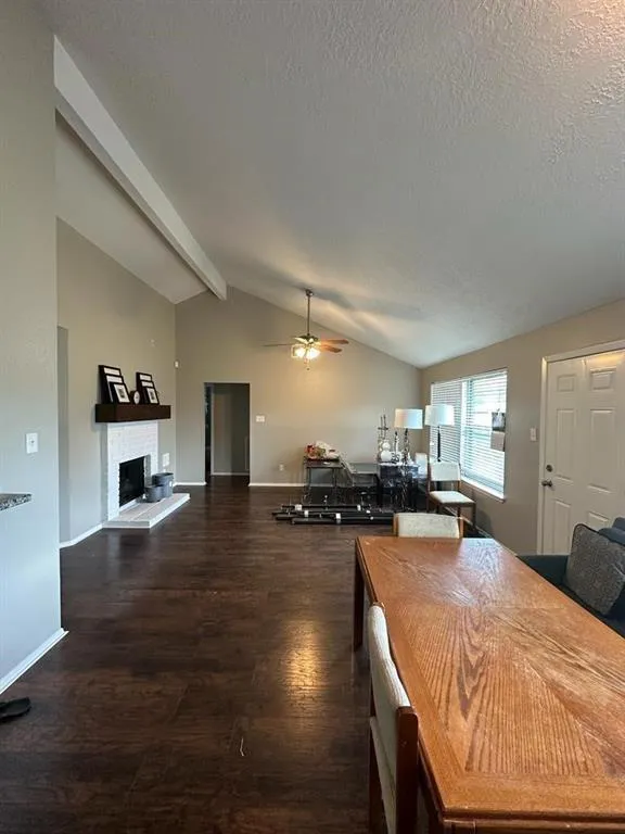 10921 Pecan Drive La Porte, TX 77571