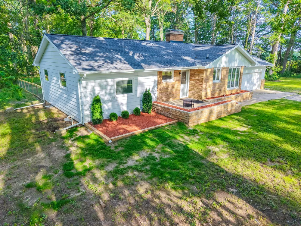 12449 California Road Sawyer, MI 49125