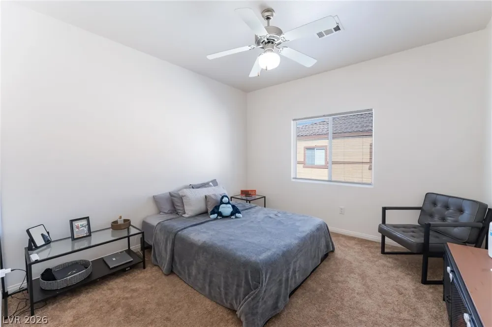 4915 E Russell RD Road Las Vegas, NV 89120
