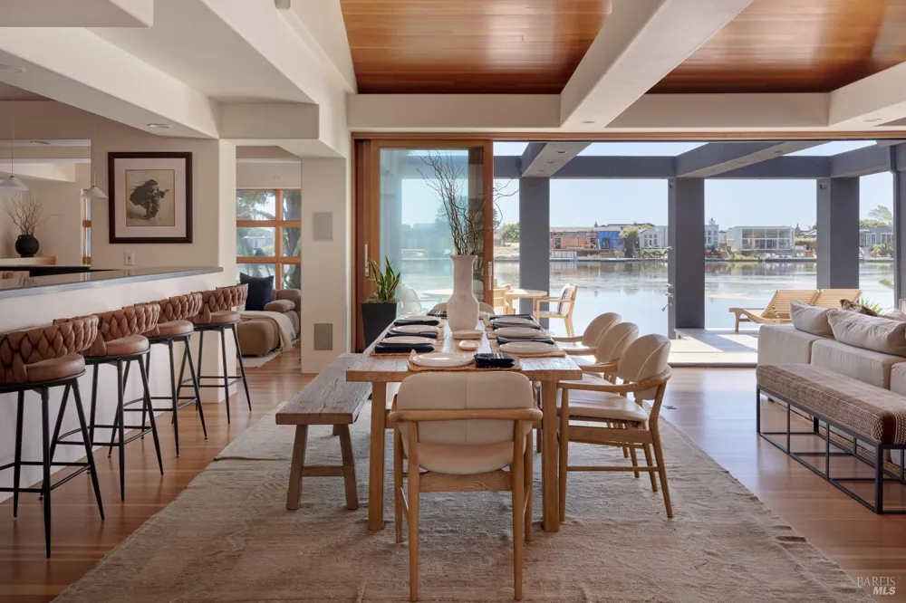 41 Dipsea Road Stinson Beach, CA 94970