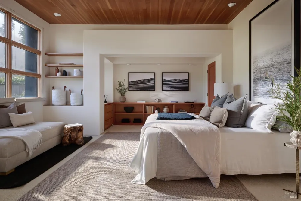 41 Dipsea Road Stinson Beach, CA 94970