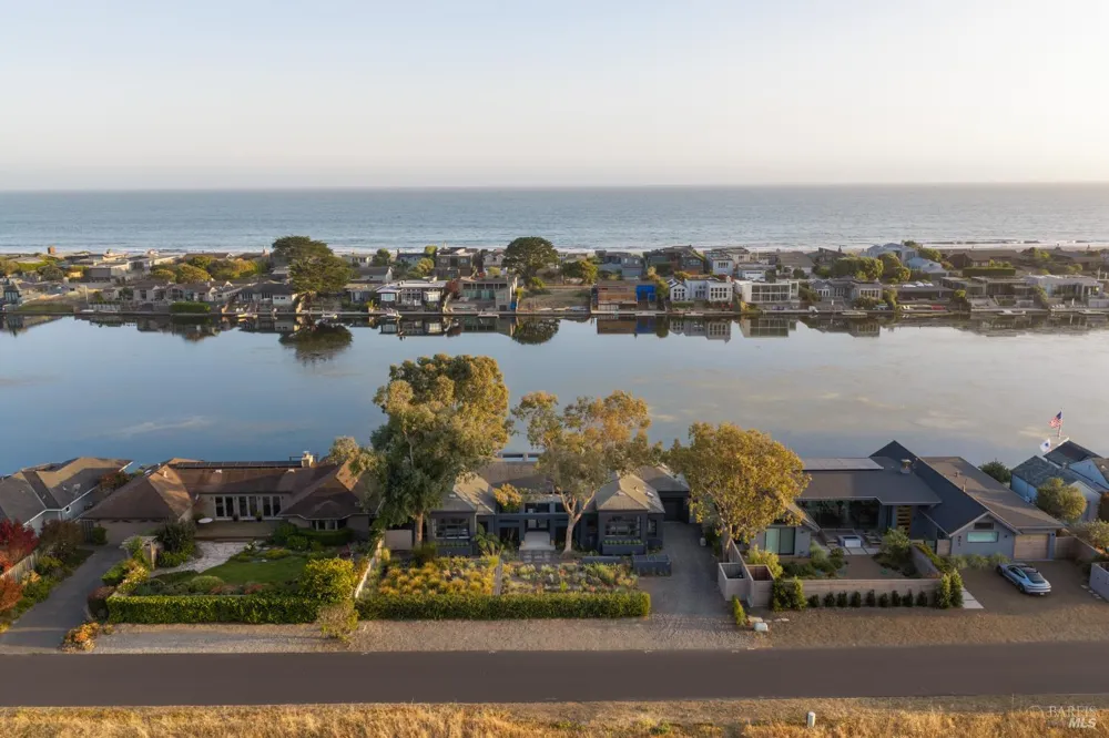 41 Dipsea Road Stinson Beach, CA 94970