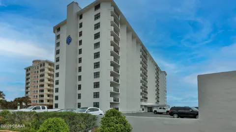 1415 Ocean Shore Boulevard #211