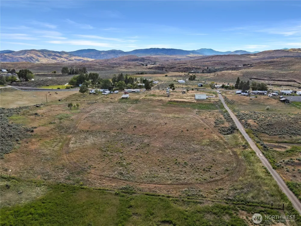 232 Greenacres Road Riverside, WA 98849