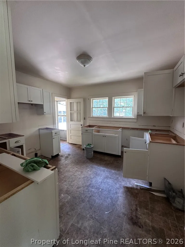 916 Aberdeen Road Laurinburg, NC 28352